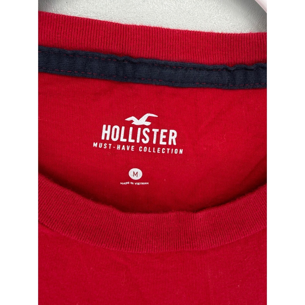 Hollister Mens T-Shirt Red Embroidered Seagull Logo Classic Basic Medium - Picture 3 of 3